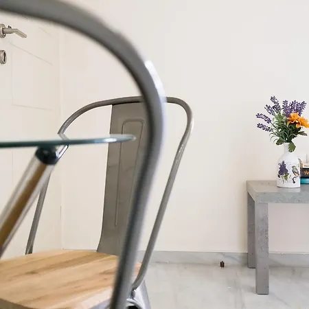 In A Charming Beachfront Studio In Chania Ханья