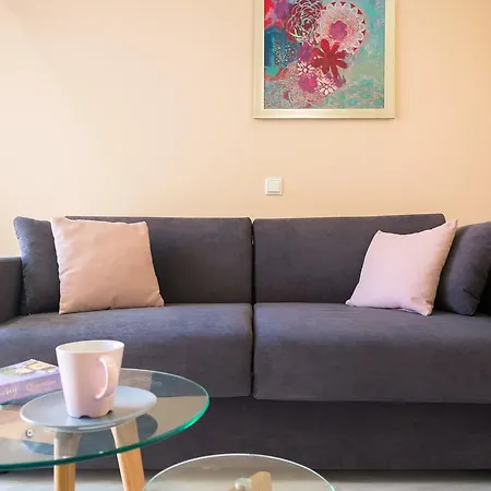 In A Charming Beachfront Studio In Chania Daire